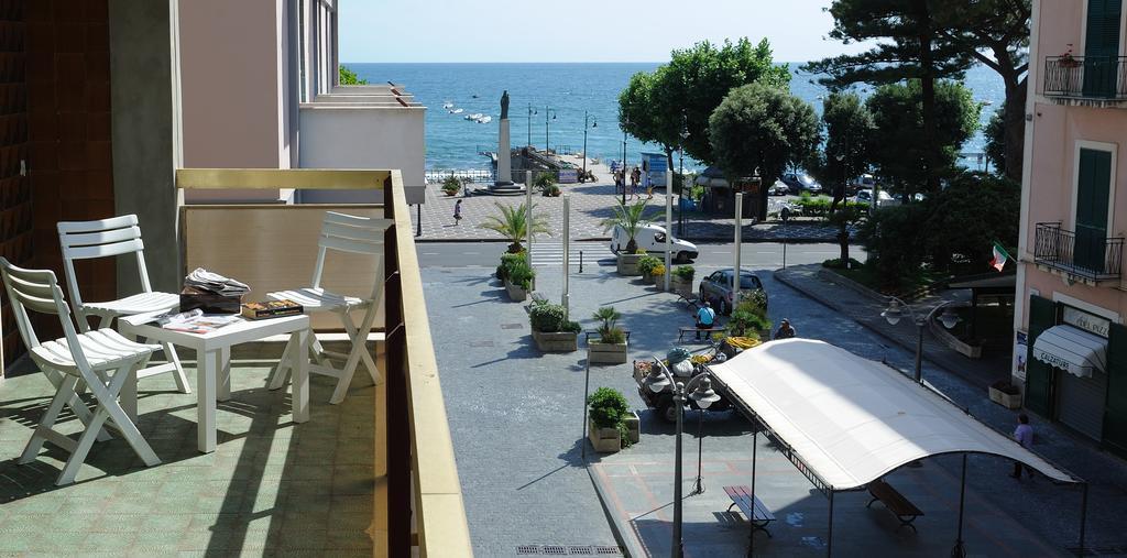 Tizi Apartments Corso Reginna Maiori Exterior foto
