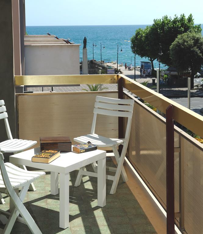 Tizi Apartments Corso Reginna Maiori Exterior foto